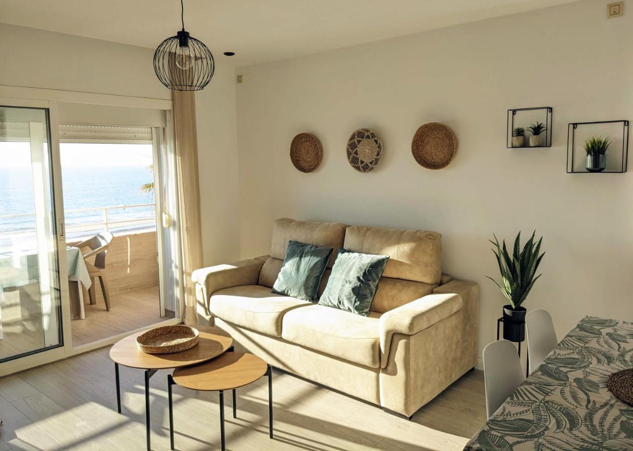 Apartamento En La Playa Con Garaje Cádiz Exterior foto